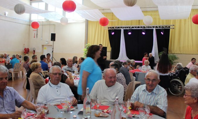 Repas des anciens