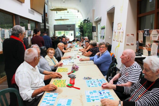 Un monde fou pour le 1er loto des familles à l'Ehpad de Boulogne.