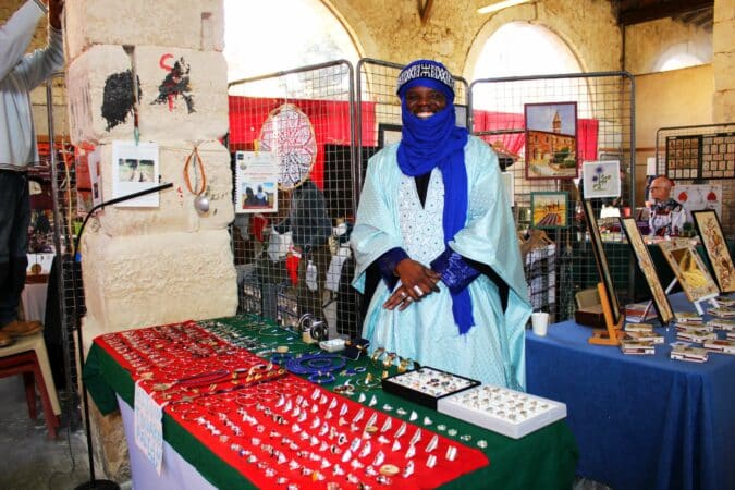 Un salon des créateurs éclectique et passionnant à Alan (El Hadj, originaire du Niger)